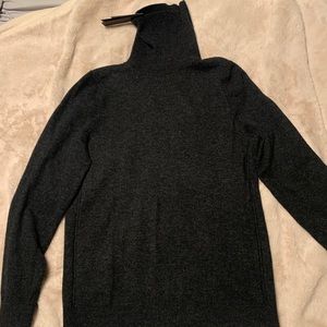 Banana Republic Women’s Sweater
